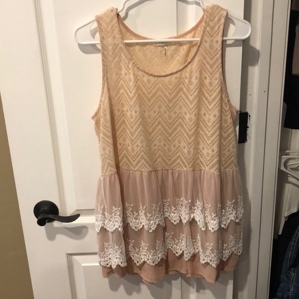 Ruffle tank top